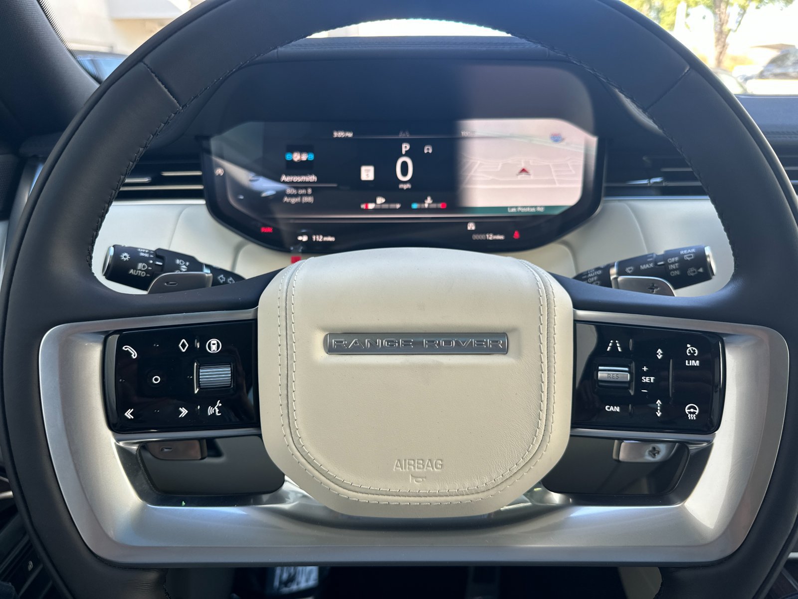 New 2027 Land Rover Range Rover Long Wheelbase SE AWD/4WD image 23