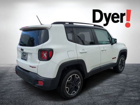 Used 2017 Jeep Renegade Trailhawk w/ Safety & Security Group AWD/4WD image 3