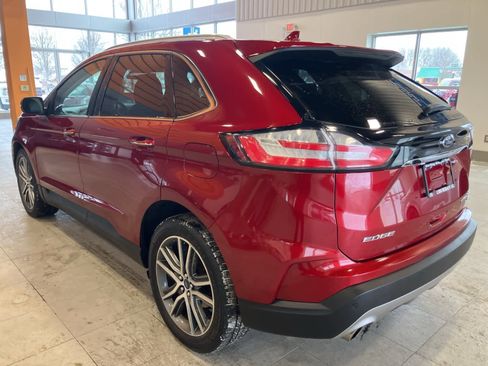 Used 2019 Ford Edge Titanium w/ Cold Weather Package image 7