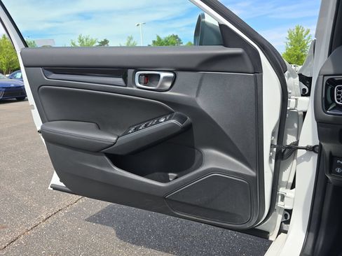 Used 2024 Honda Civic Sport Touring image 27