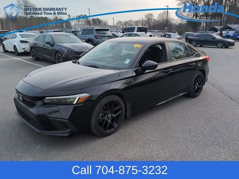 Used 2023 Honda Civic Sport image 3