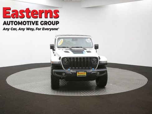 Used 2022 Jeep Wrangler Unlimited Rubicon 4xe w/ Cold Weather Group AWD/4WD image 52