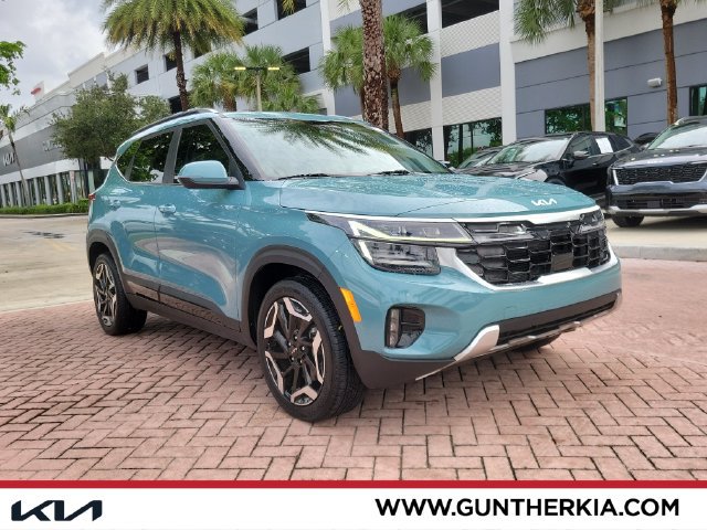 Certified 2025 Kia Seltos SX w/ SX Sunroof Package AWD/4WD image 1