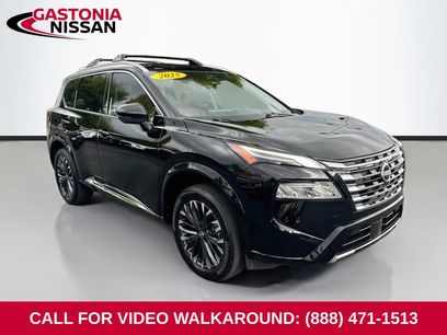 Used 2025 Nissan Rogue Platinum w/ Platinum Premium Package