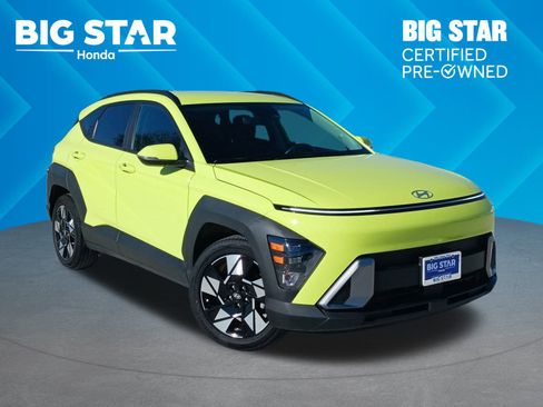 Used 2024 Hyundai Kona SEL image 1