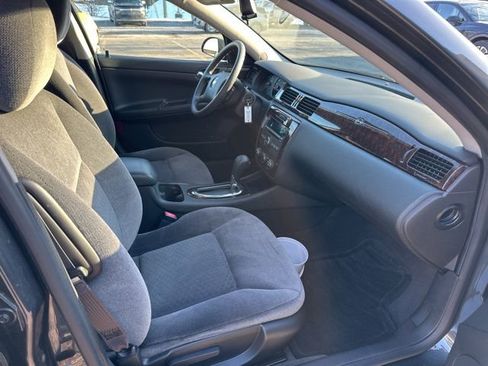 Used 2016 Chevrolet Impala Limited LS image 26
