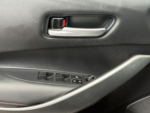 Used 2023 Toyota Corolla SE FWD image 23