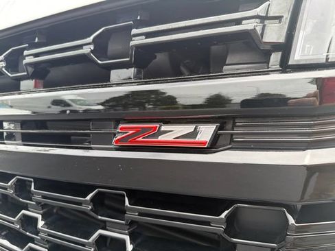 Used 2023 Chevrolet Tahoe Z71 w/ Z71 Off-Road Package AWD/4WD image 8
