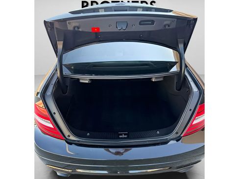 Used 2013 Mercedes-Benz C 250 Coupe image 18
