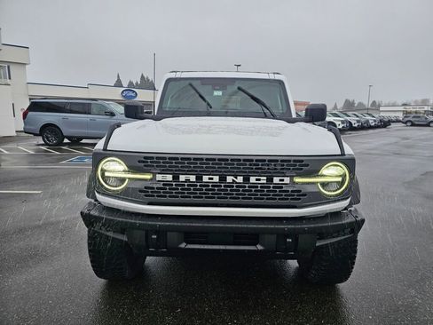 New 2025 Ford Bronco Badlands w/ Sasquatch Package image 3