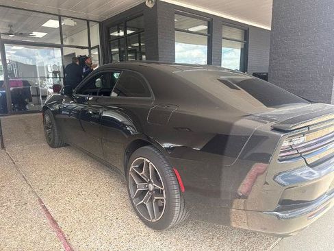 Used 2026 Dodge Charger Scat Pack AWD/4WD image 4