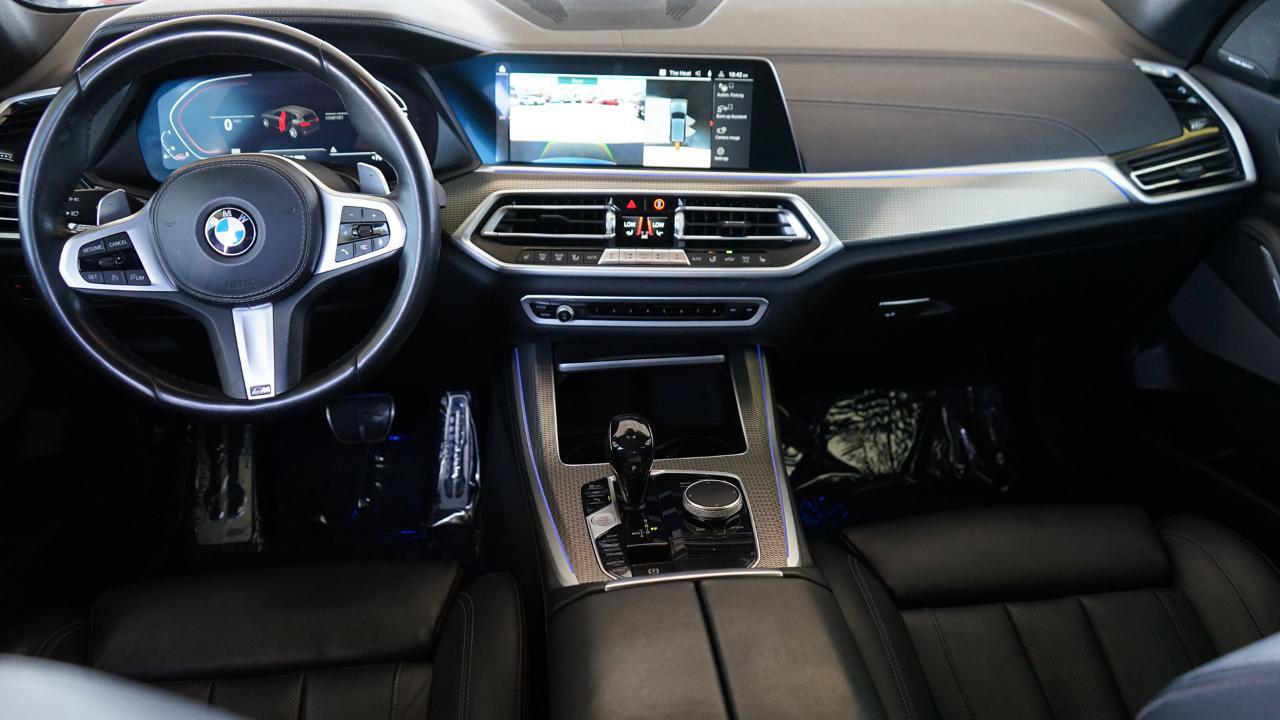 Used 2021 BMW X5 sDrive40i w/ M Sport Package RWD image 11