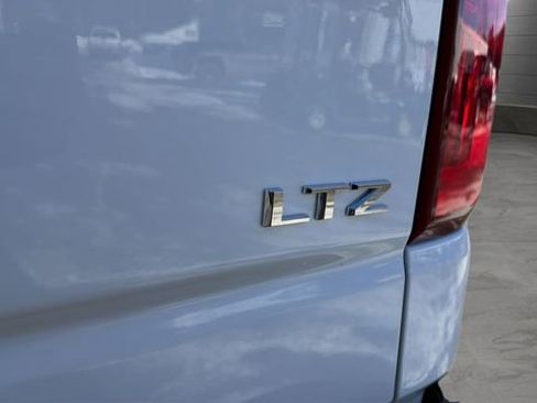 Used 2024 Chevrolet Silverado 1500 LTZ image 32