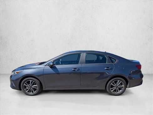 Used 2023 Kia Forte LXS w/ LXS Technology Package FWD image 10