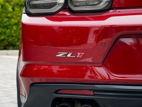 Used 2021 Chevrolet Camaro ZL1 image 48