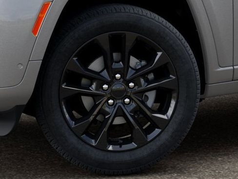 New 2026 Jeep Grand Cherokee Limited AWD/4WD image 8