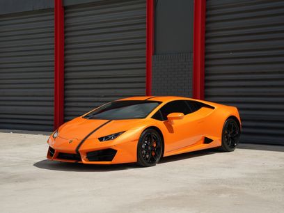 Used 2019 Lamborghini Huracan LP 580-2