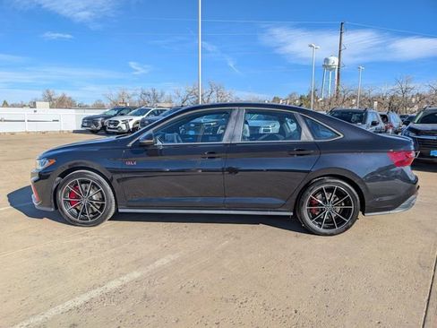 Used 2025 Volkswagen Jetta GLI Autobahn image 7