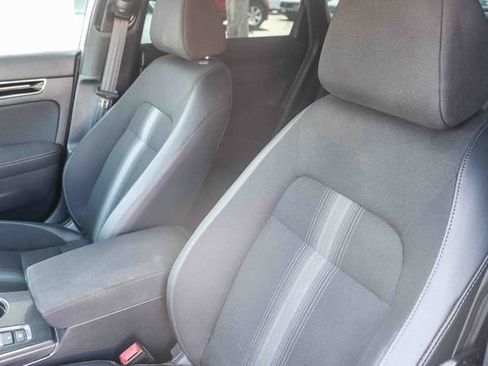 Used 2025 Honda Civic Sport image 28