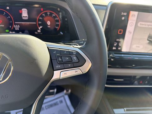 New 2026 Volkswagen Atlas Peak Edition AWD/4WD image 25