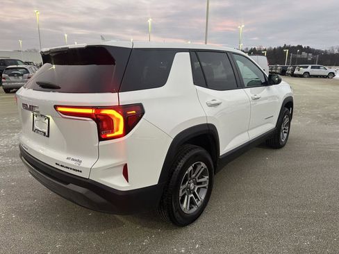 Used 2025 GMC Terrain Elevation image 7