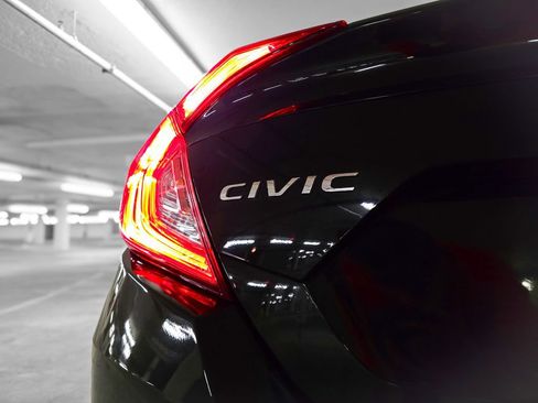 Used 2016 Honda Civic LX image 10