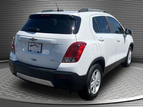 Used 2016 Chevrolet Trax LT w/ LT Convenience Package FWD image 6