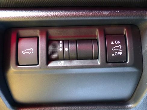 Used 2025 Subaru Forester Limited w/ Popular Package #2 image 26