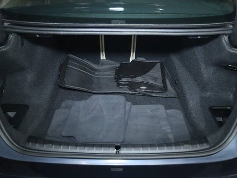 Used 2020 BMW 530i xDrive w/ Premium Package image 16