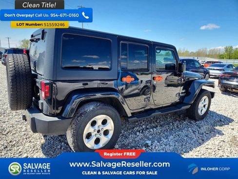 Used 2014 Jeep Wrangler Unlimited Sahara AWD/4WD image 4