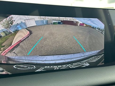 New 2026 Nissan Armada SV image 17