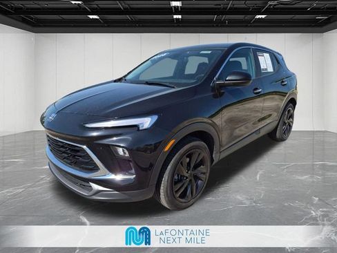 Used 2025 Buick Encore GX Preferred FWD image 1