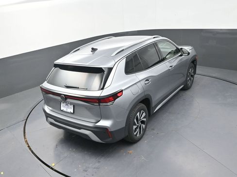 New 2026 Volkswagen Tiguan S FWD image 19