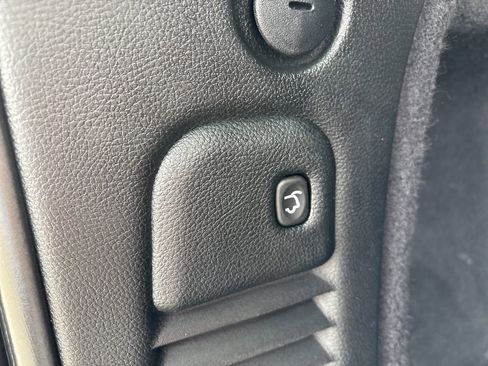 Used 2025 Dodge Durango GT image 11