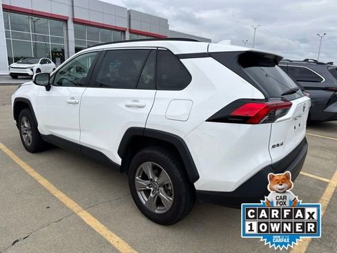 Used 2024 Toyota RAV4 XLE AWD/4WD image 6