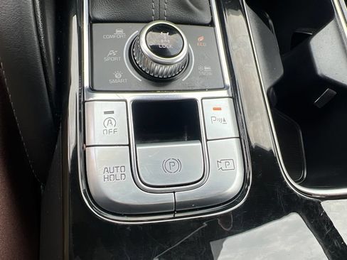 Certified 2024 Kia Telluride SX Prestige AWD/4WD image 60
