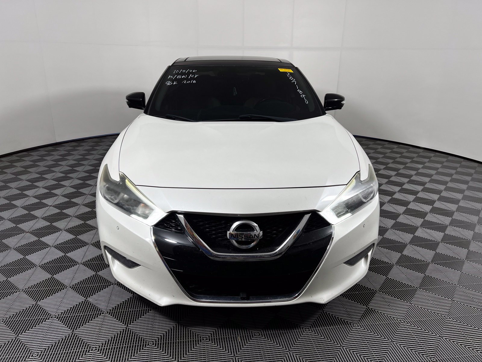 Used 2018 Nissan Maxima Platinum FWD image 2