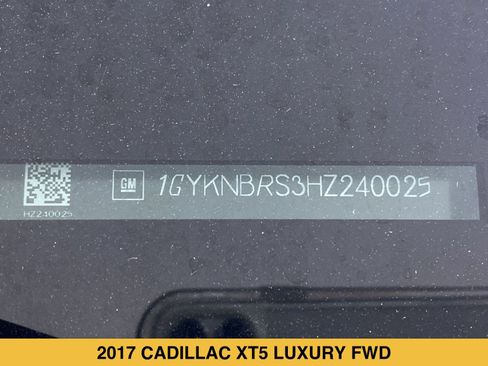 Certified 2017 Cadillac XT5 Luxury w/ Driver Awareness Package FWD image 18