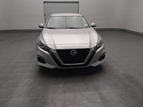 Used 2019 Nissan Altima 2.5 S FWD image 14