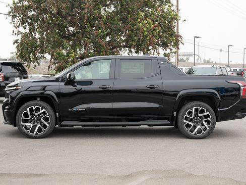 New 2024 Chevrolet Silverado EV RST w/ LPO, Utility Wall Package image 7