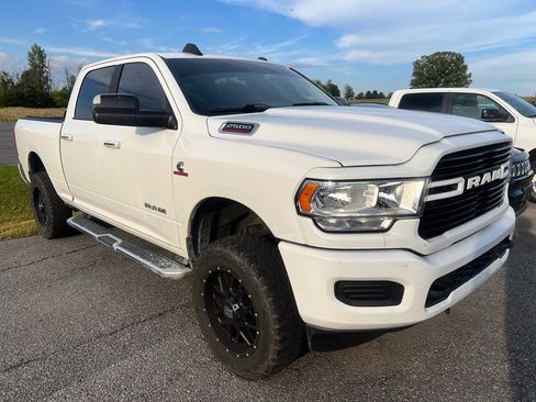 Used 2019 RAM 2500 Big Horn AWD/4WD image 2