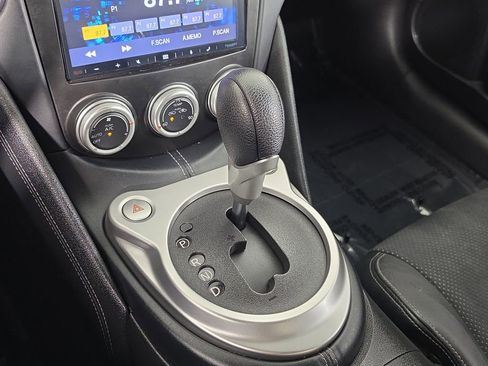Used 2011 Nissan 370Z Touring RWD image 24