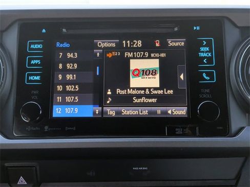 Certified 2019 Toyota Tacoma TRD Sport image 18