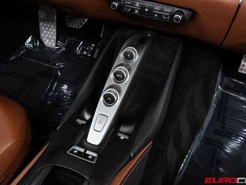 Used 2022 Ferrari 812 GTS RWD image 35