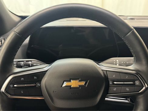 Certified 2025 Chevrolet Equinox LT w/ Convenience Package II image 16