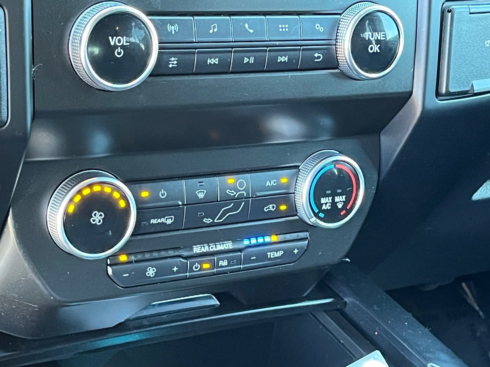 Used 2021 Ford Expedition XL RWD image 26
