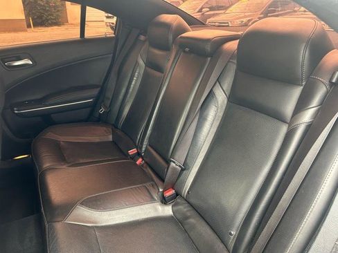 Used 2020 Dodge Charger SXT w/ Leather Interior Group RWD image 15