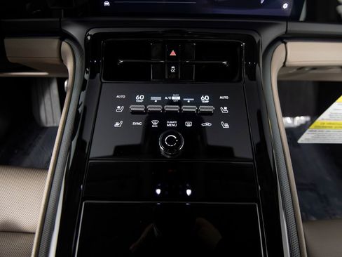 New 2026 Porsche Panamera 4 AWD/4WD image 26