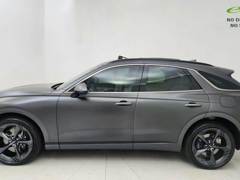 Used 2026 Genesis GV70 3.5T Sport Prestige AWD/4WD image 3