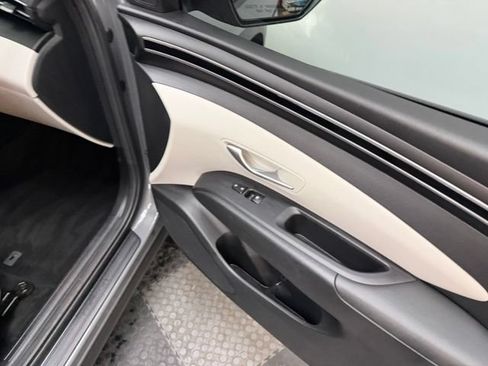 Used 2024 Hyundai Tucson SEL FWD image 38
